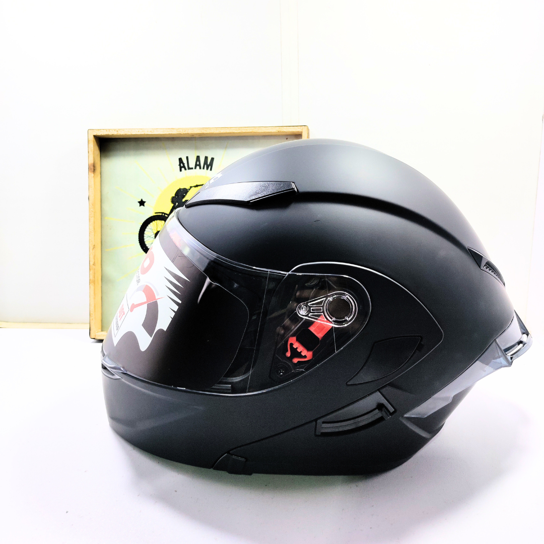 Revo Helmet