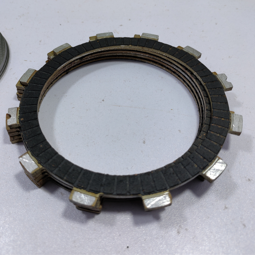 Clutch and pressure plates for the Suzuki GS-150