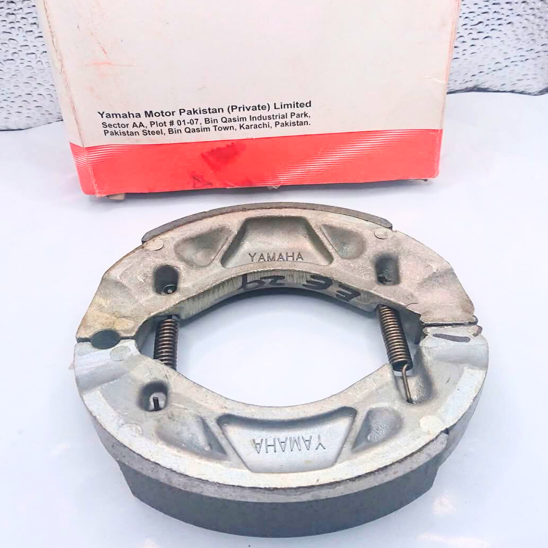 Brake shoes for the Yamaha YBR-125