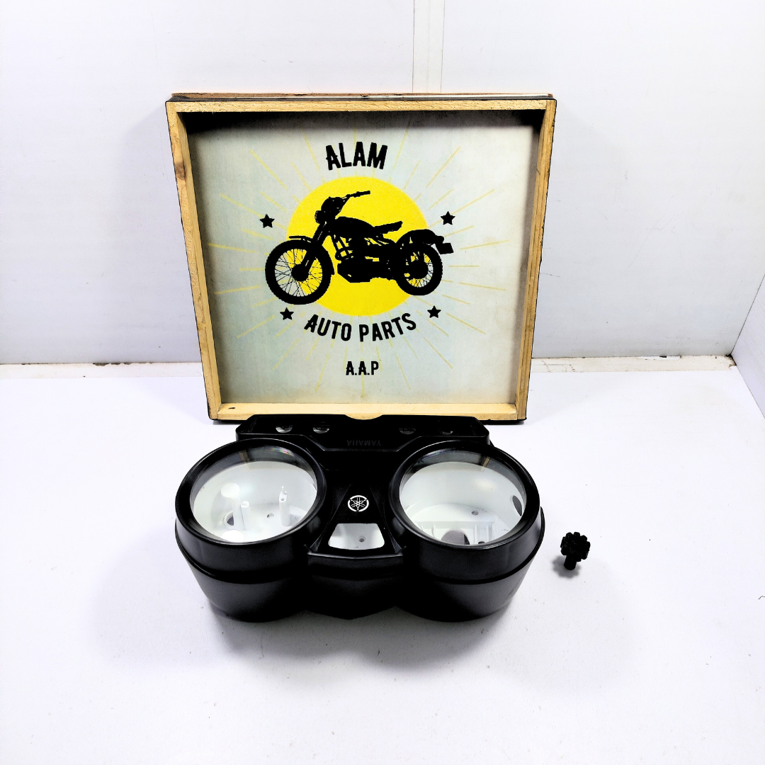 Meter case for the Yamaha YBR-125