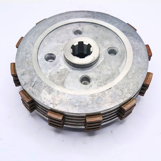 Complete clutch housing for the Suzuki GD-110S