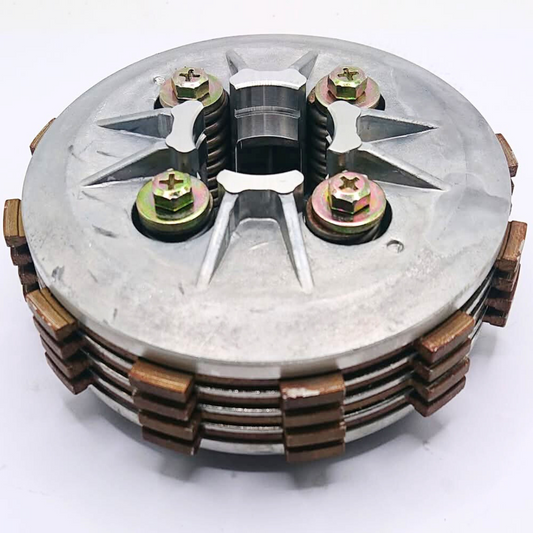 Complete clutch housing for the Suzuki GD-110S